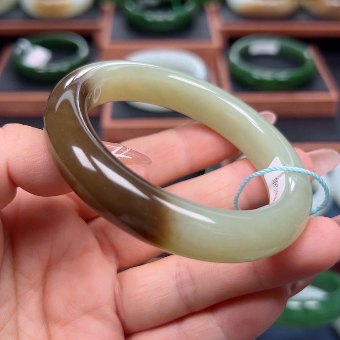 未镶嵌手镯和田玉5758圈口