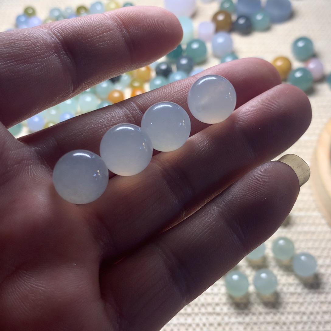 翡翠散珠卡12.6珠子一颗