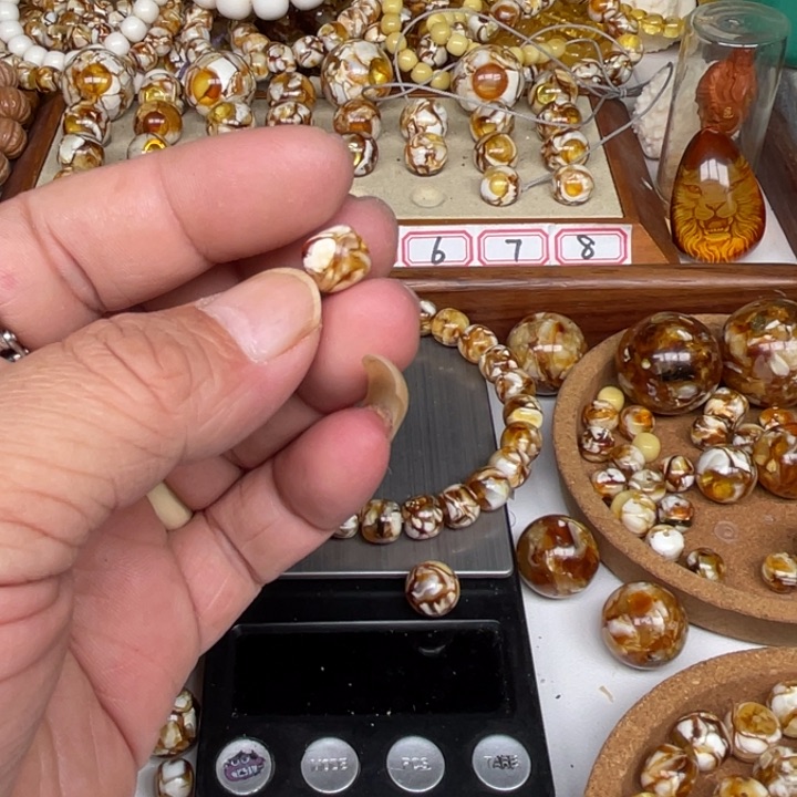 未镶嵌琥珀裸石P****e32号