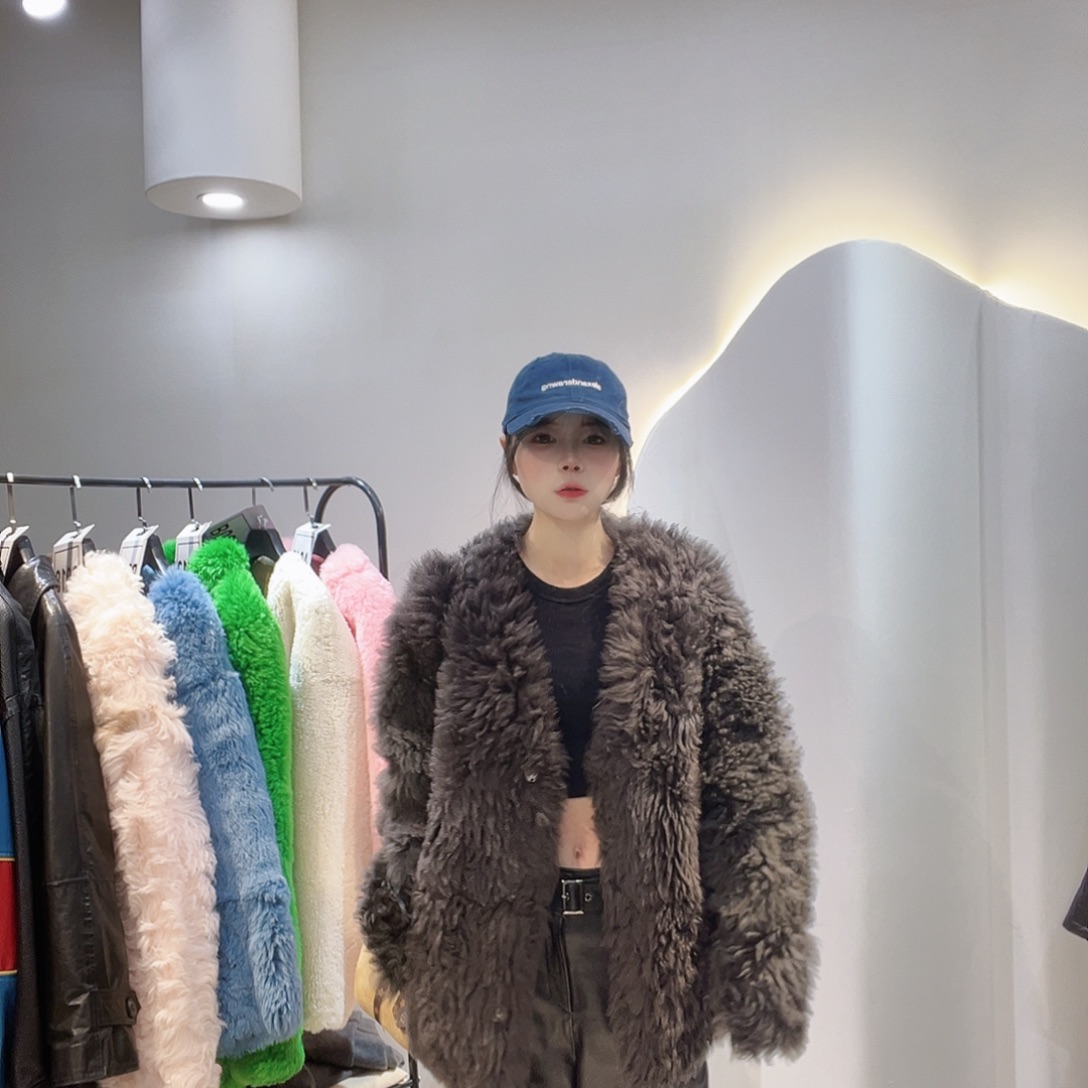 明***羽真皮皮毛一体外套222-3227