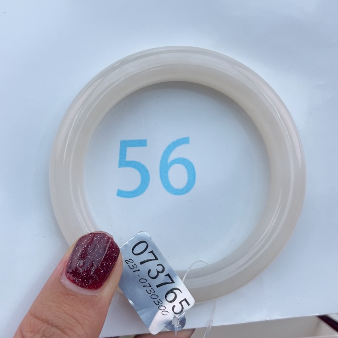 和田玉手镯未镶嵌56+