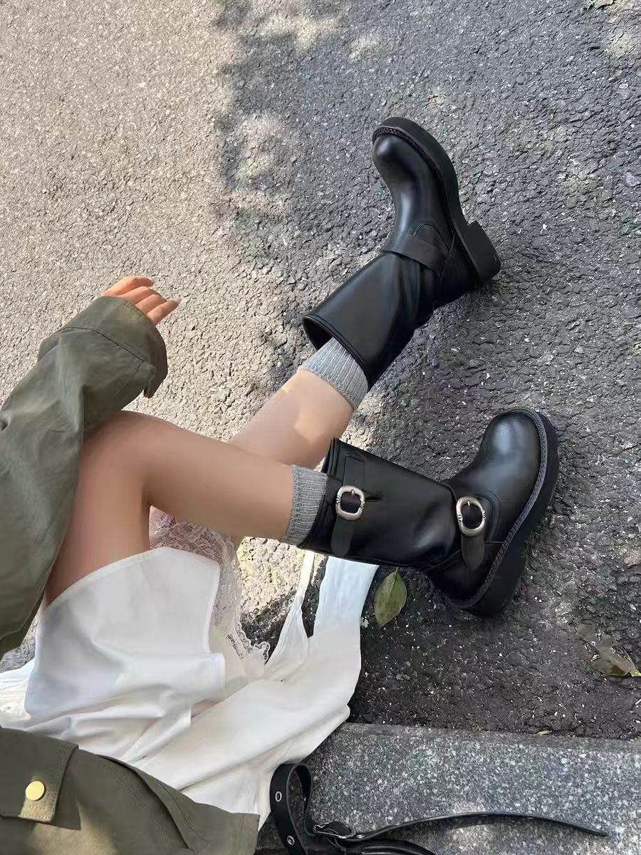 肥仔推荐 1399-1 秋冬尖头薄绒新款时尚百搭粗跟短靴