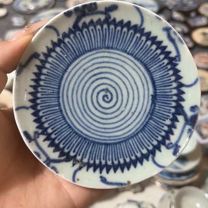 瓷片瓷片茶托喝茶非常不错