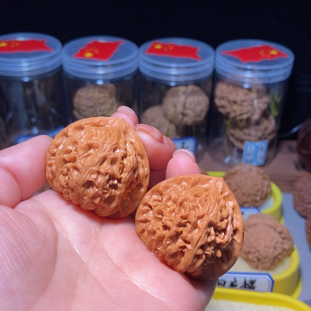 文玩核桃吊坠宫灯