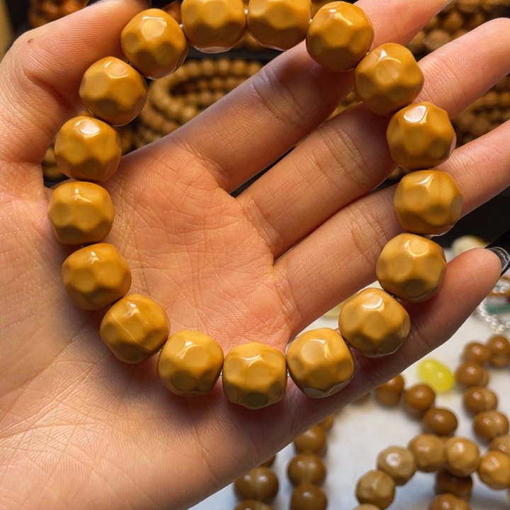 兰***果猴头核桃吊坠全品大奶酪猴头核桃