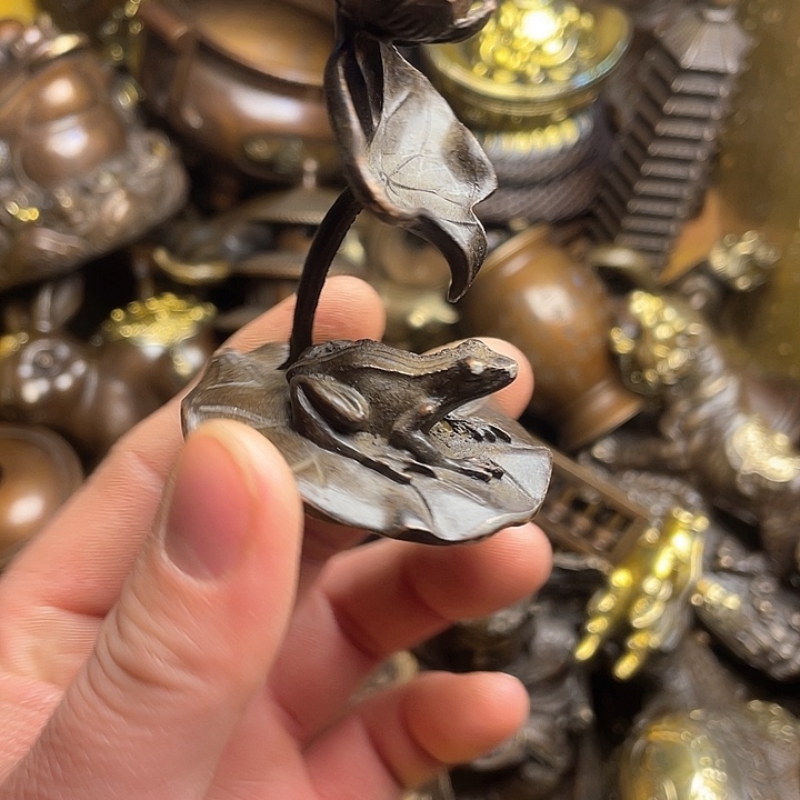 诚信经营铜器摆件