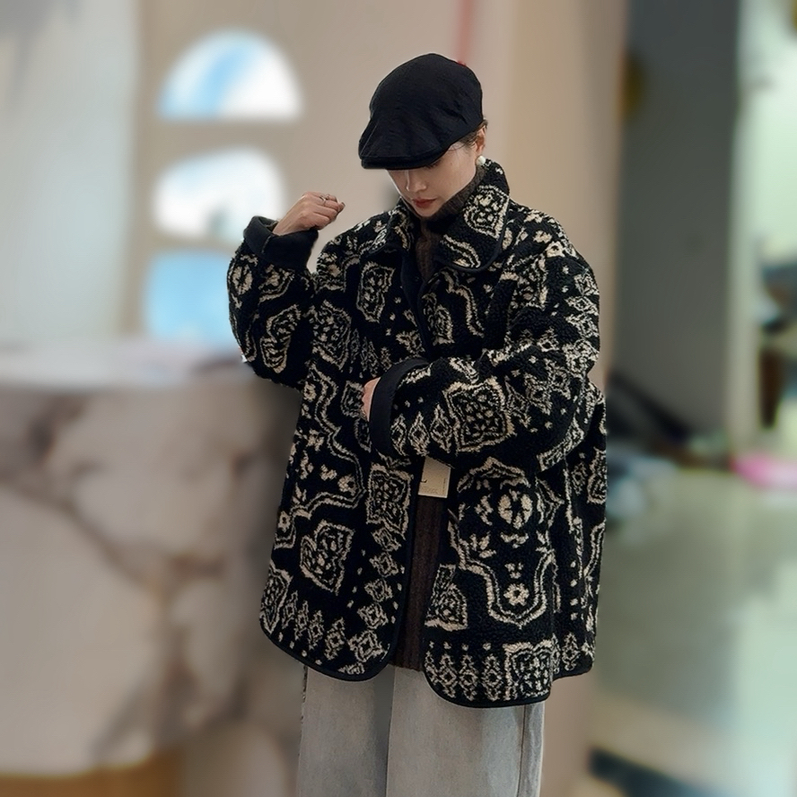 6028冬季韩版宽松大版复古保暖外套女