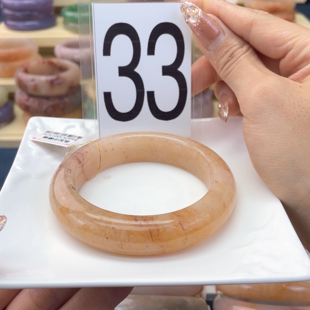 石英质玉未镶嵌手镯62