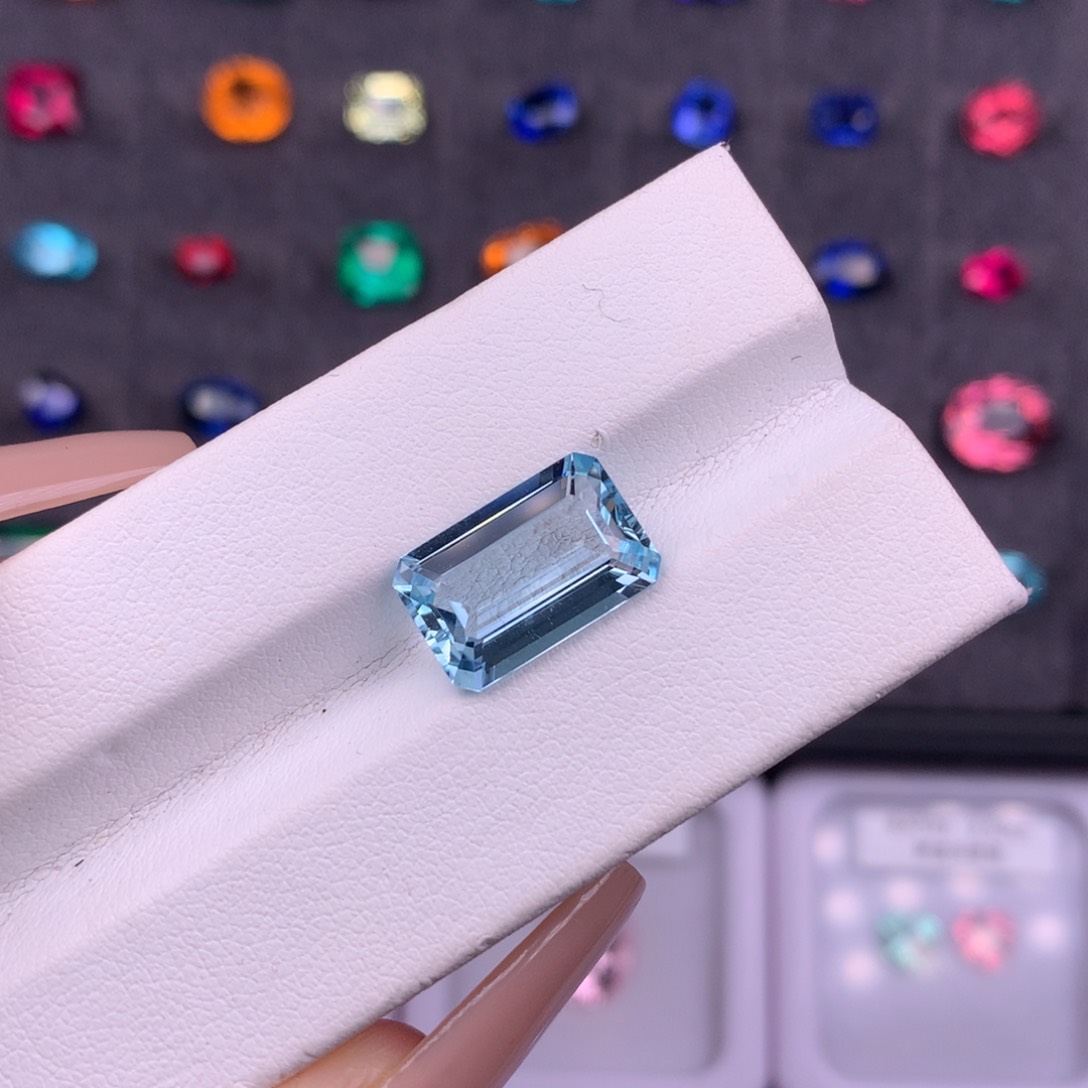 海蓝宝石裸石未镶嵌4.41ct圣玛利亚GRC