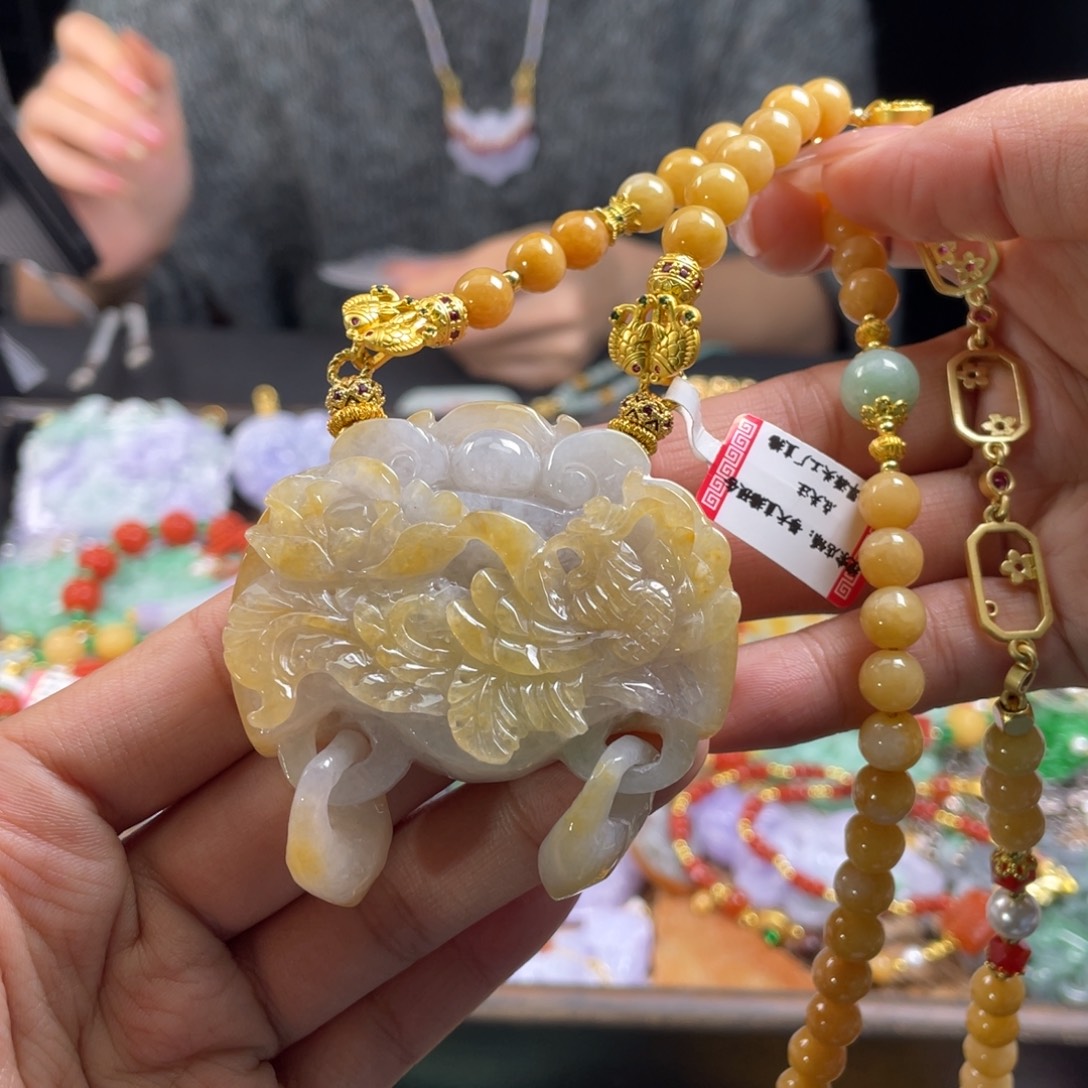 翡翠未镶嵌颈饰代编织