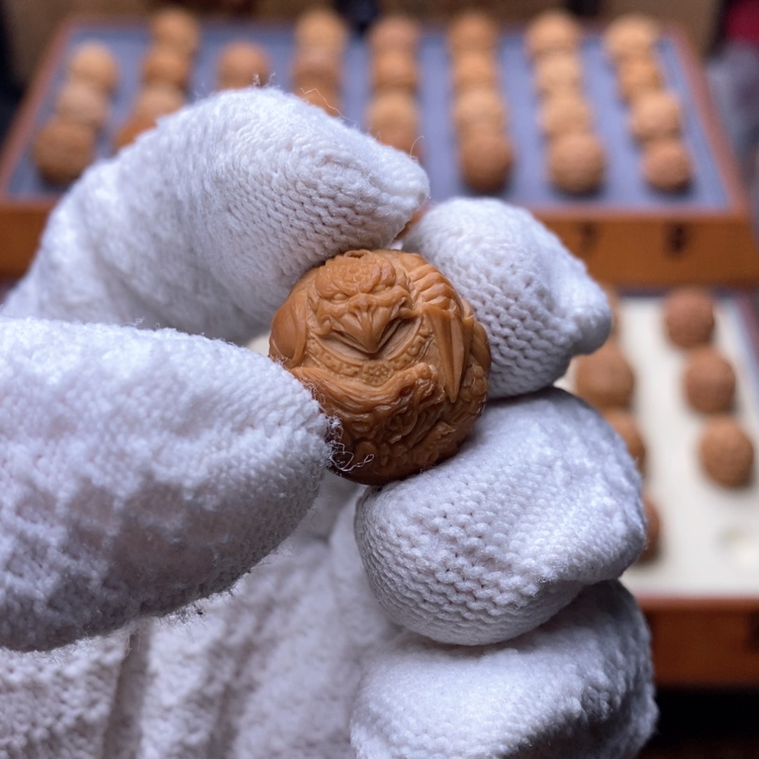 猴头核桃吊坠木山本工大鹏鸟