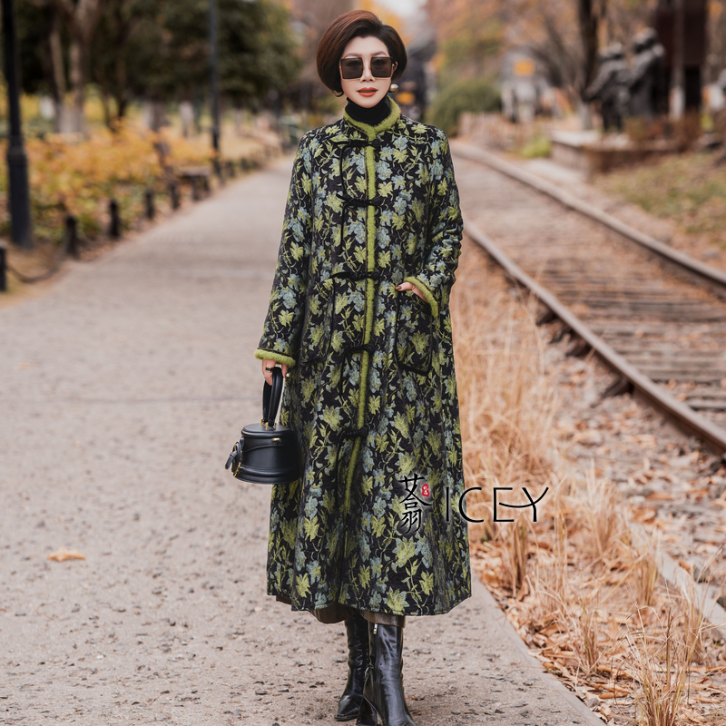 艾翕甄选【碧华】冬款提花盘扣棉服ZX2501534-1