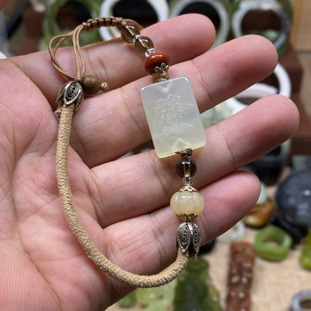 蛇纹石玉手链未镶嵌