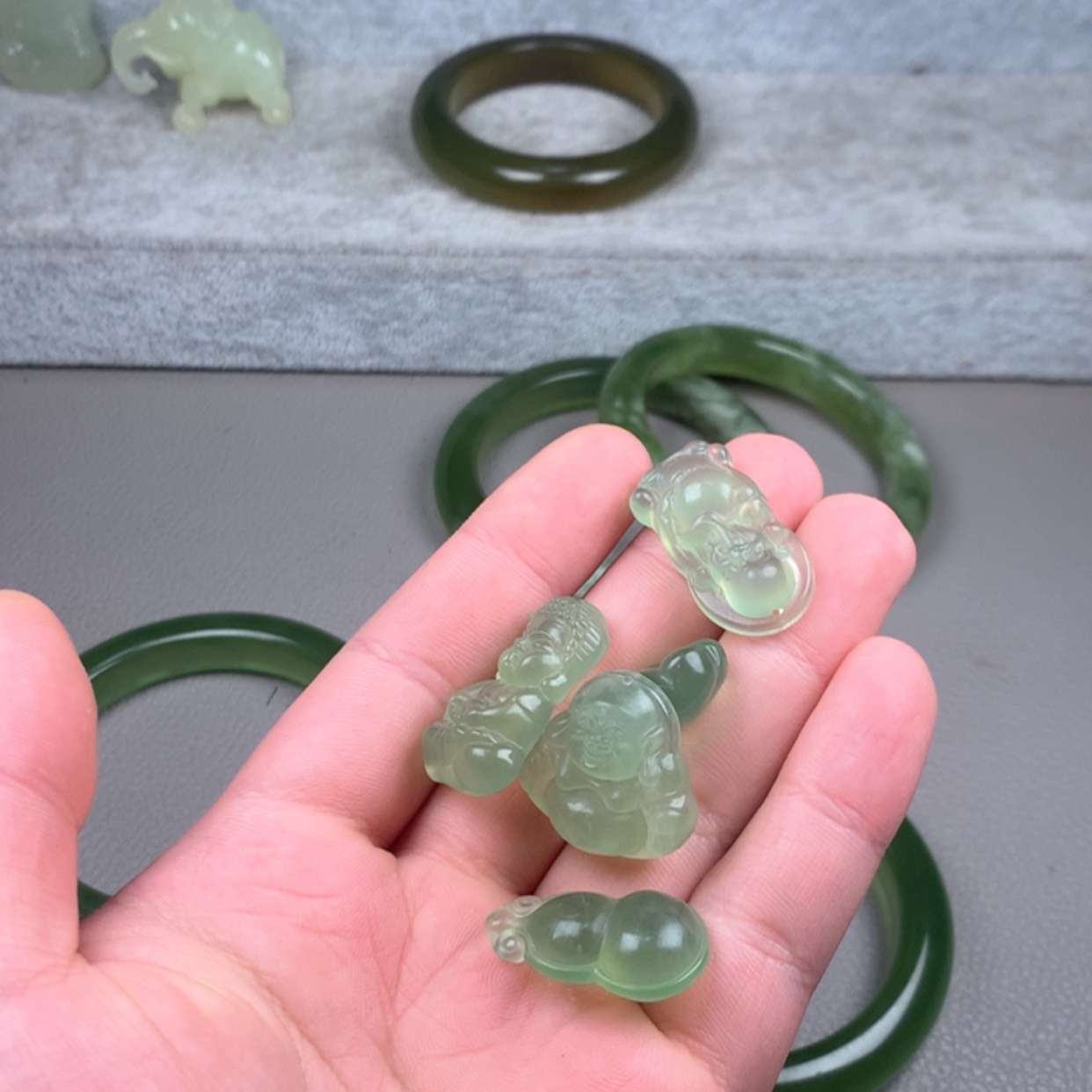 【闪购商品】未镶嵌蛇纹石玉岫玉乳****肥