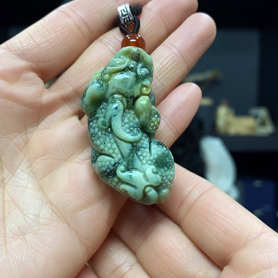 岫玉挂件吊坠未镶嵌