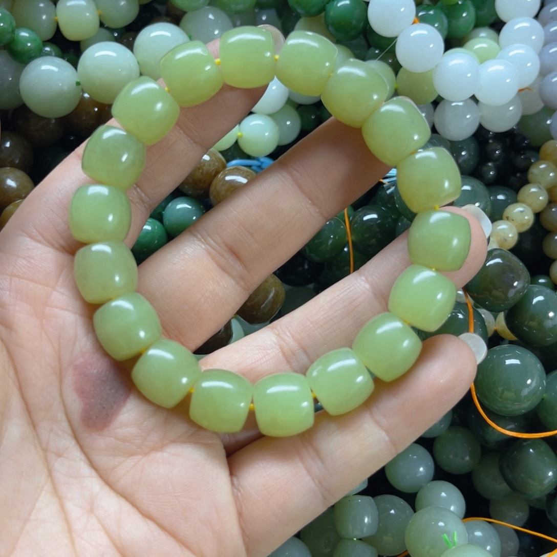 和田玉手链未镶嵌