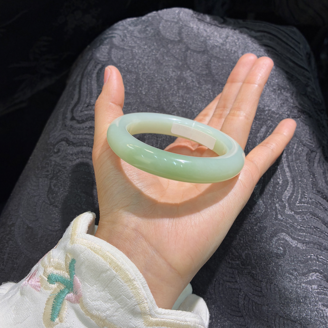 【古冉珠宝】和田玉新疆特色且末蓝戴翠手镯53➕