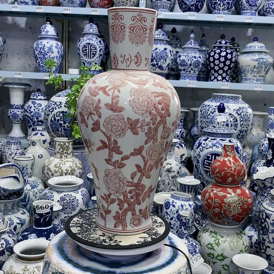 【闪购商品】摆件长颈瓶瓷器摆件………………………………