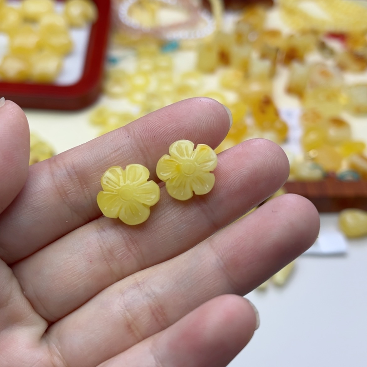 【闪购商品】蜜蜡裸石未镶嵌配饰