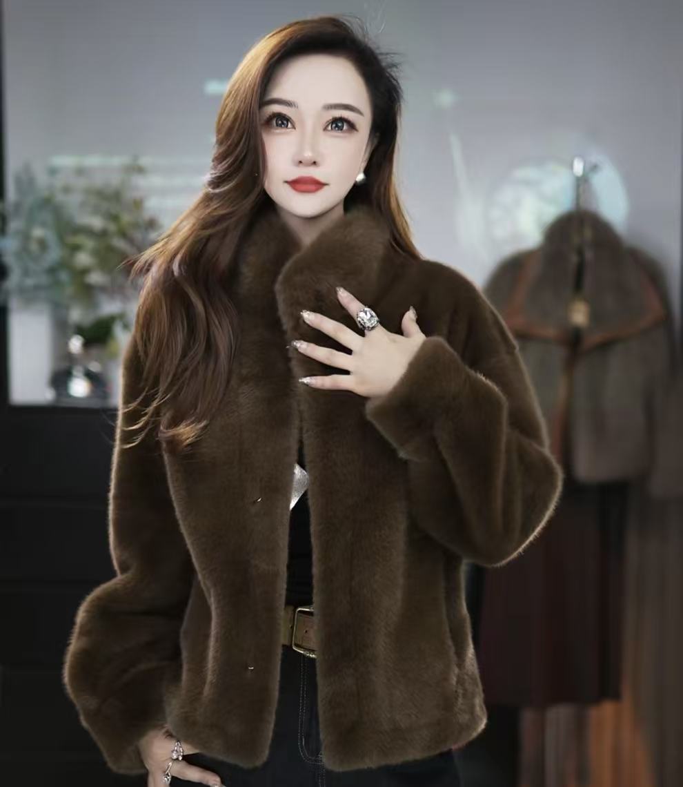 819款立领短款皮毛一体欧百搭貂绒外套