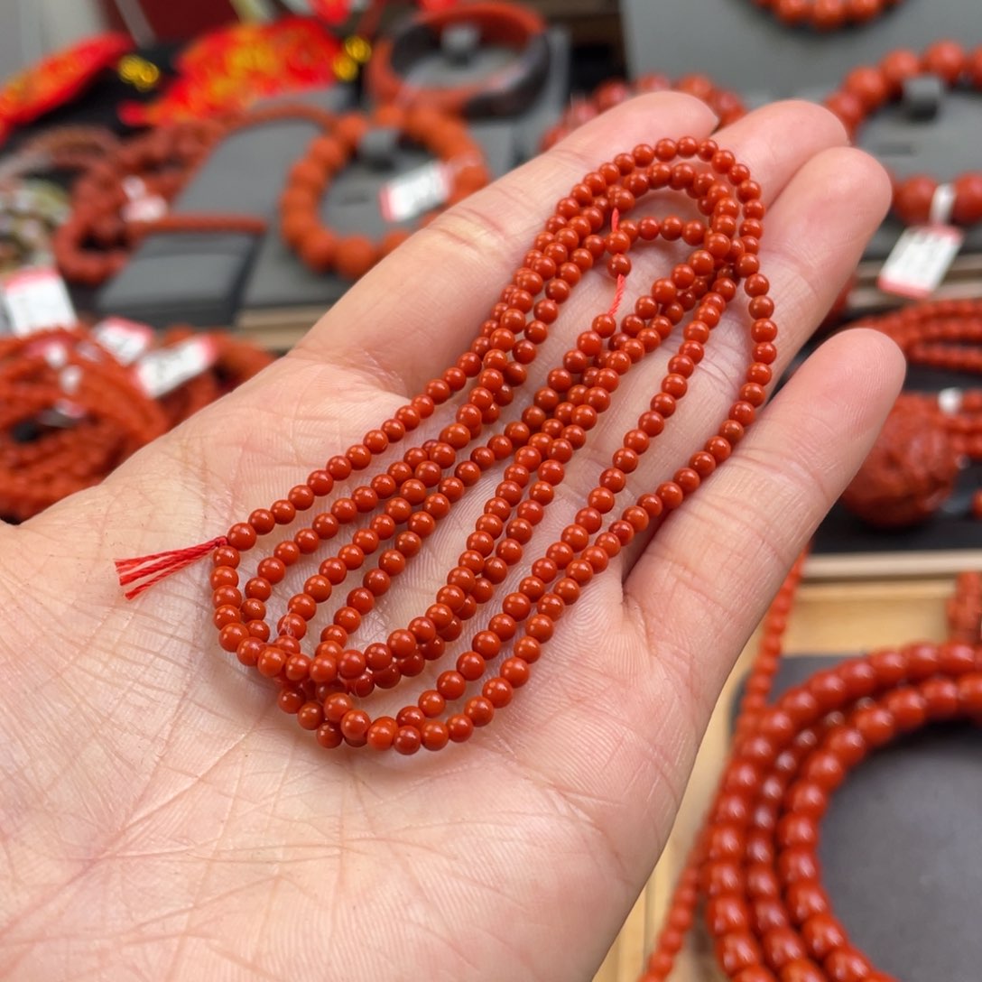 南红玛瑙手串未镶嵌刘*Q
