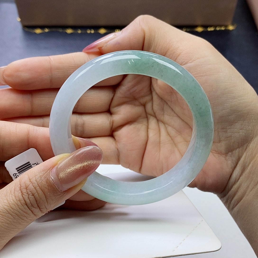 未镶嵌手镯翡翠53.8圈口