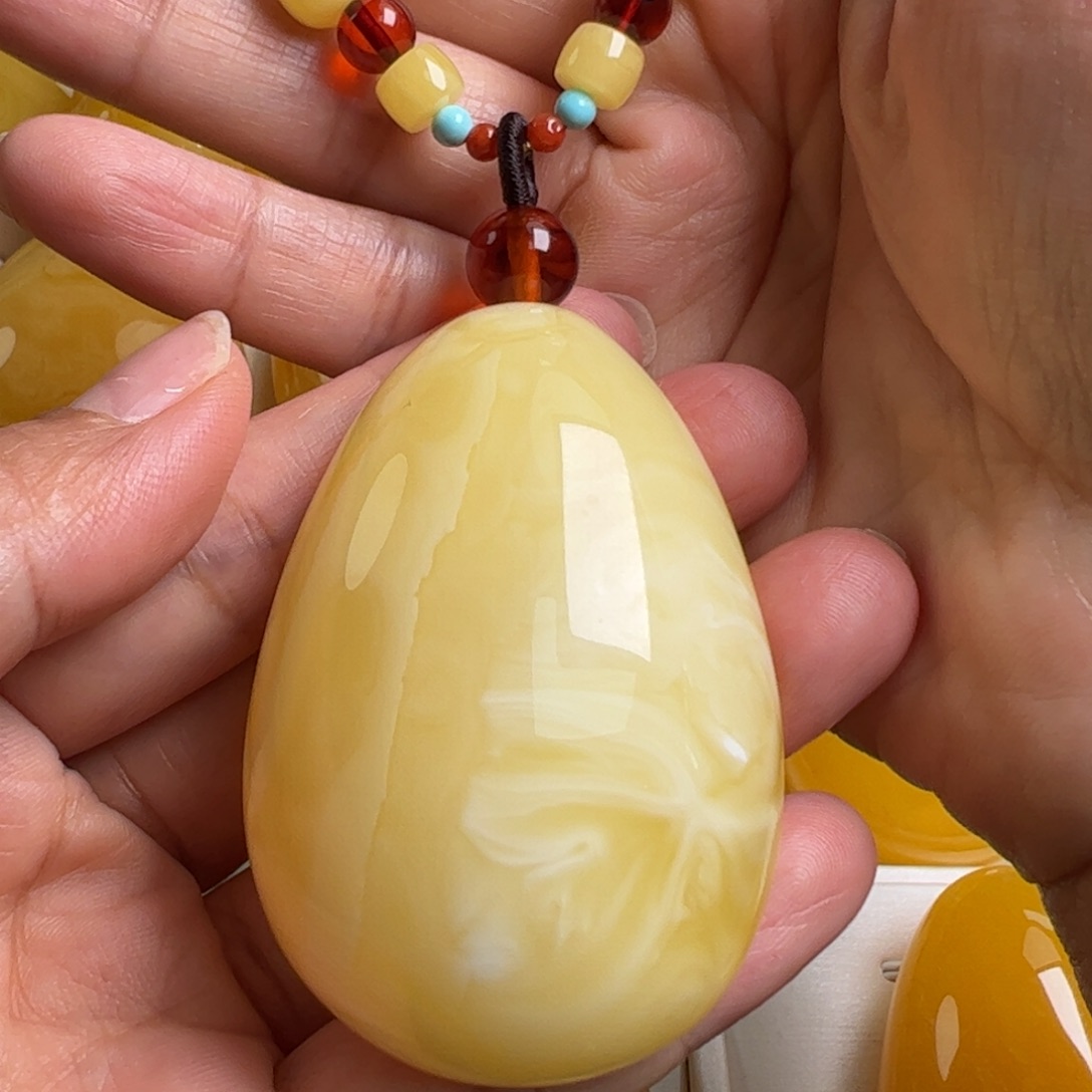 蜜蜡毛衣链未镶嵌无优化