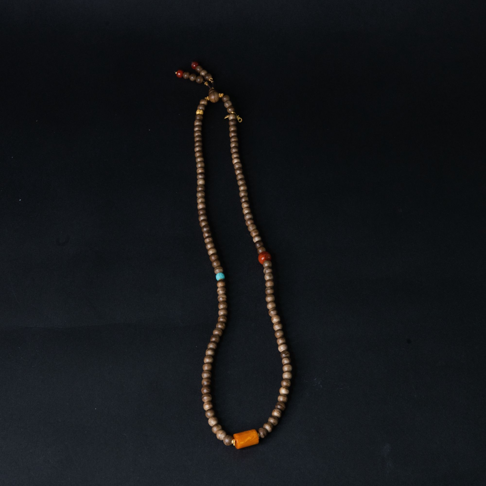 沉香[凝财]|沉香南红绿松蜜蜡18K金 吊坠 多样性发货（ 发其一）THH