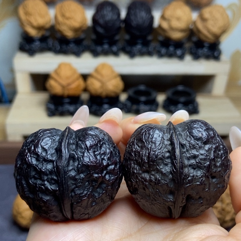 【闪购商品】桃核吊坠2峭壁元宝39mm