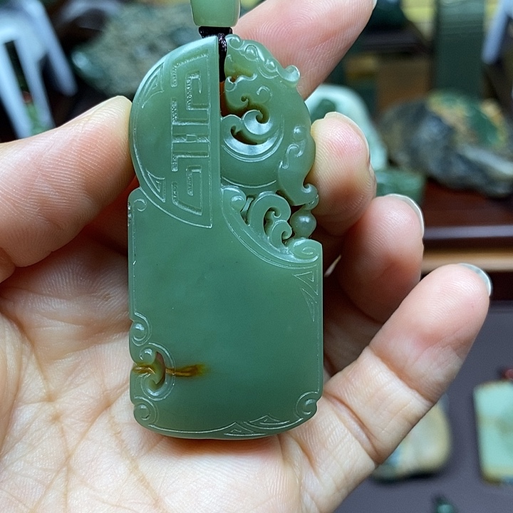 幸***人岫岩河磨玉（透闪石质玉）未镶嵌挂件