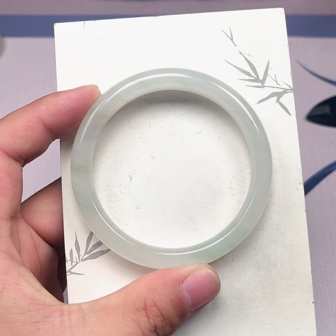 石英质玉合金手镯