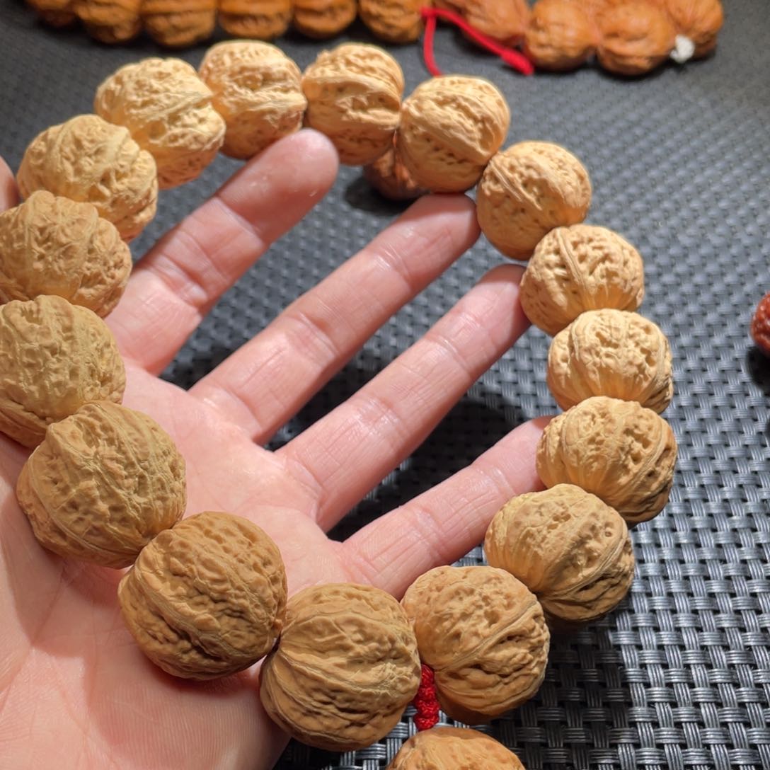 文玩核桃手串小***^核桃