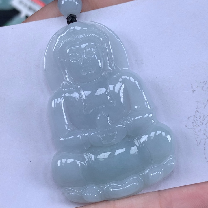 颈饰未镶嵌翡翠观音