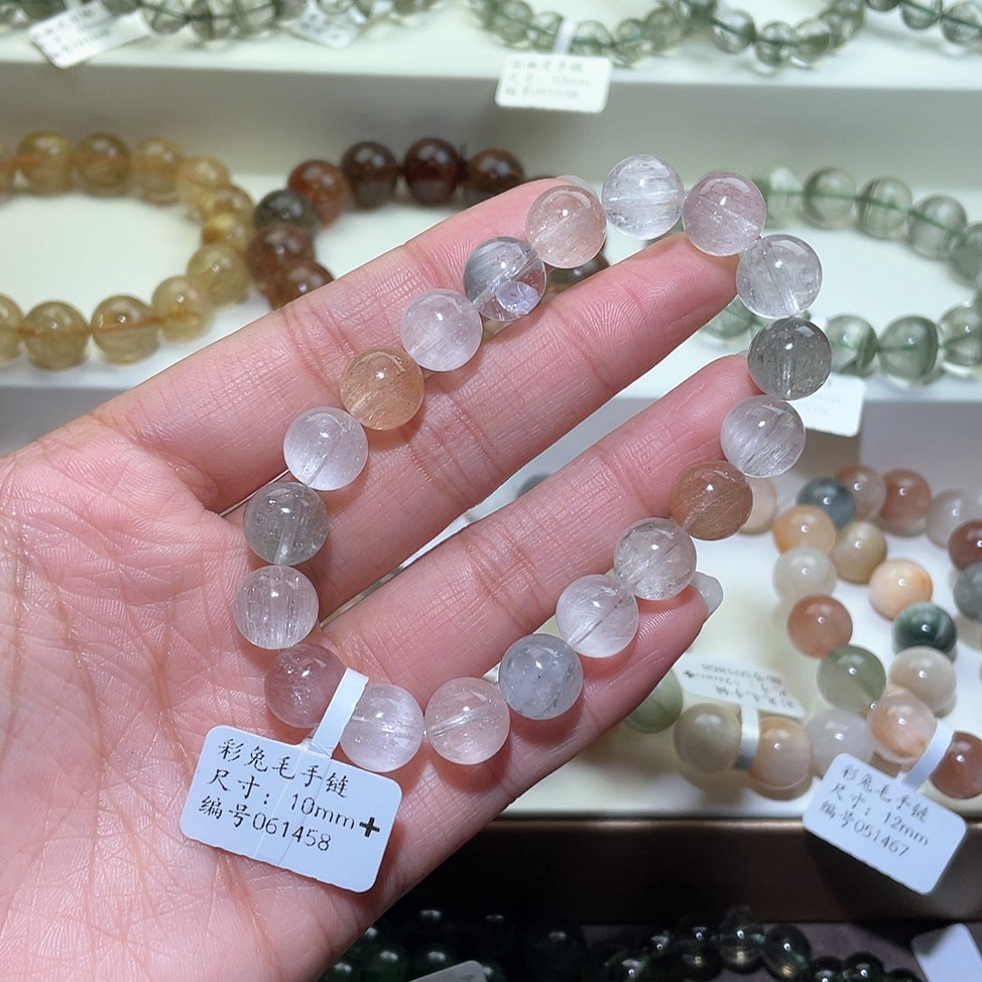 水晶手链未镶嵌山****里水晶