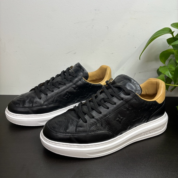 95新 LouisVuitton/路易威登 42欧码黑浮雕老花松糕鞋lv板鞋