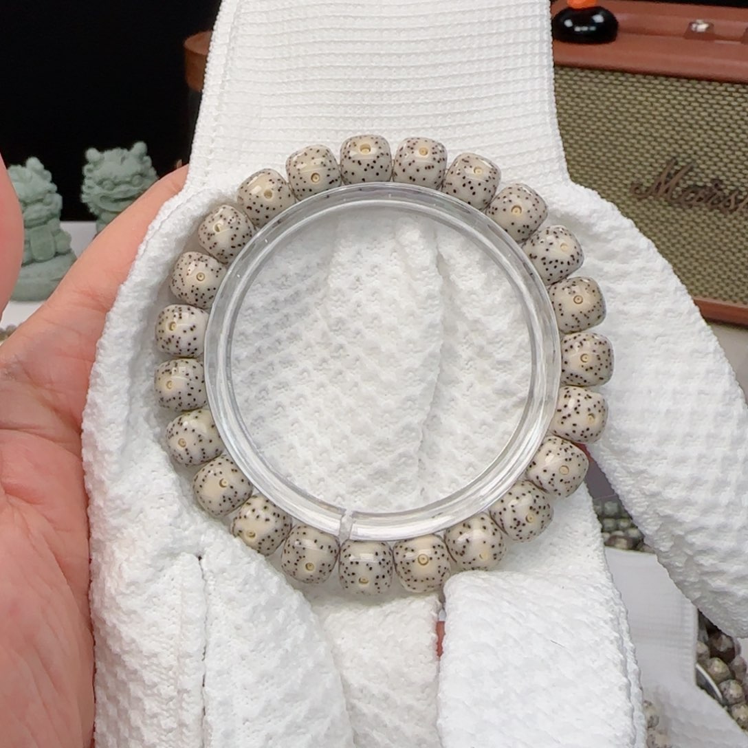 星月菩提手串骨瓷白果冻10*9