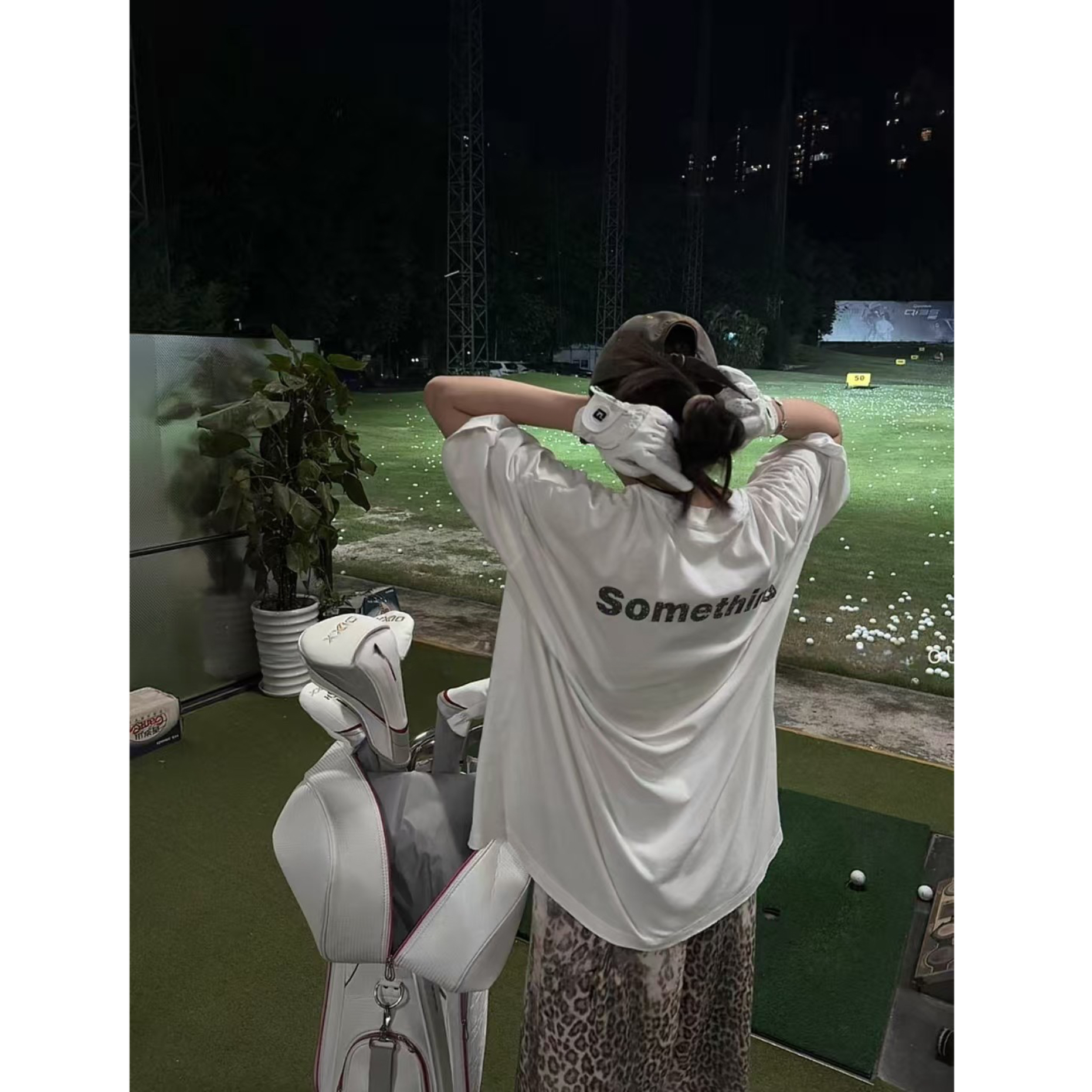 【现货-后背字母短袖】東room夏季新款韩版百搭字母短袖垫肩T恤女