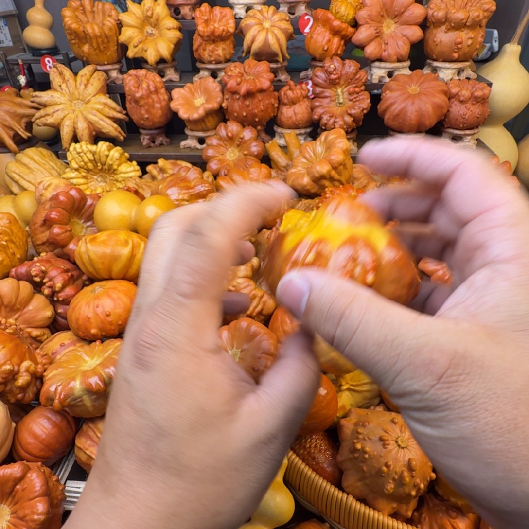 (***七大叶紫檀（黑酸枝木类）