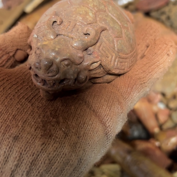 和田玉（黄玉）未镶嵌挂件