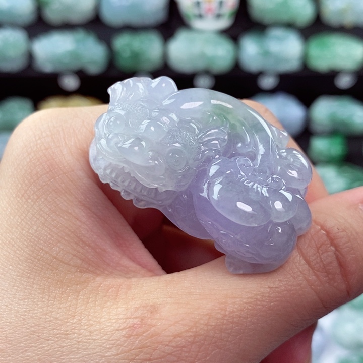 翡翠颈饰未镶嵌天然