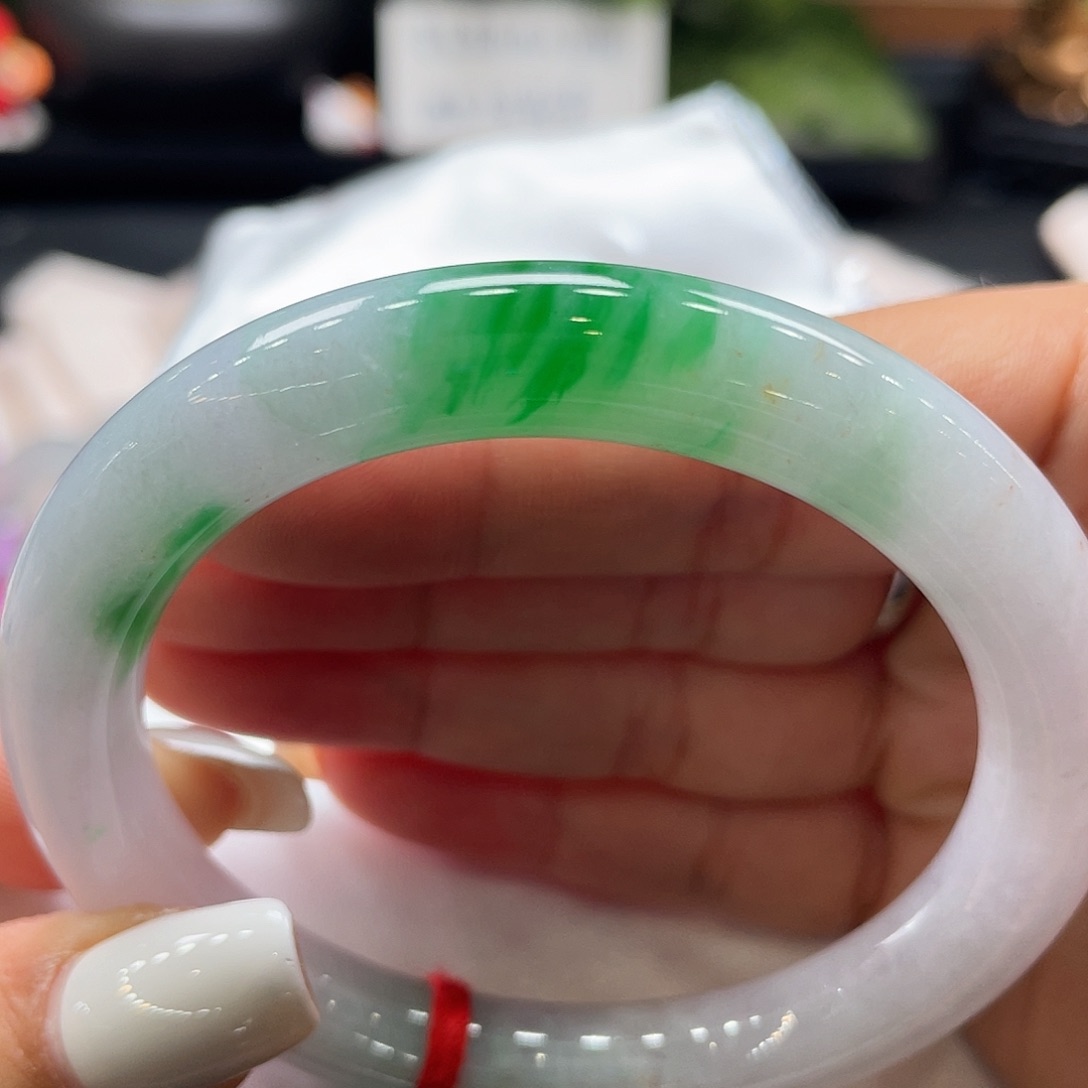 翡翠手镯未镶嵌32号54