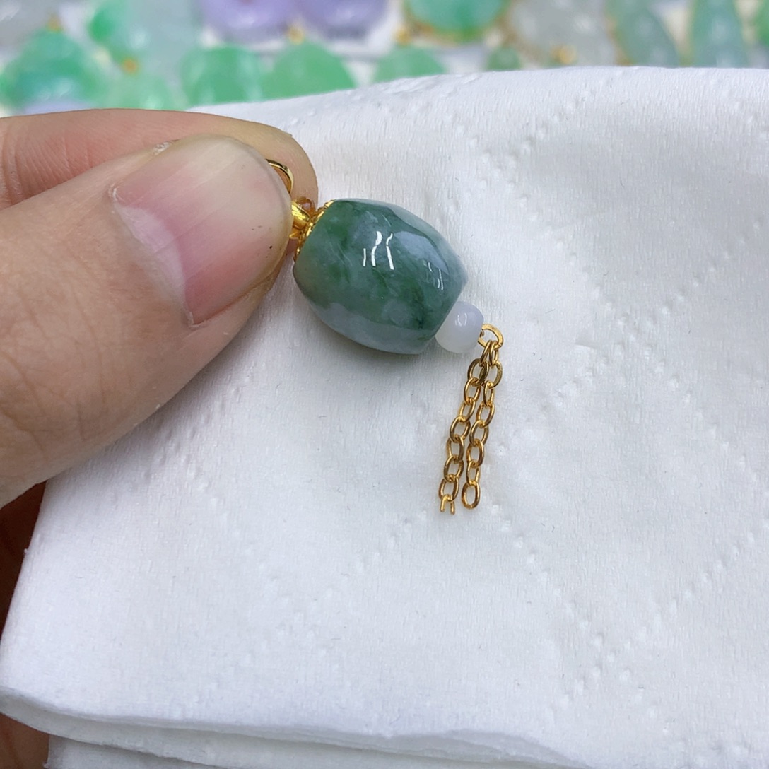 【闪购商品】颈饰未镶嵌翡翠