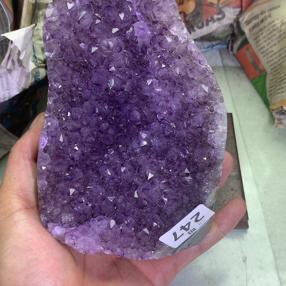 水晶大型摆件（非配饰）未镶嵌