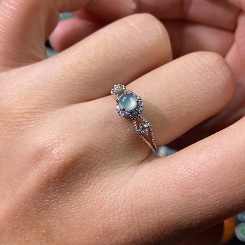 【闪购商品】翡翠颈饰未镶嵌天然