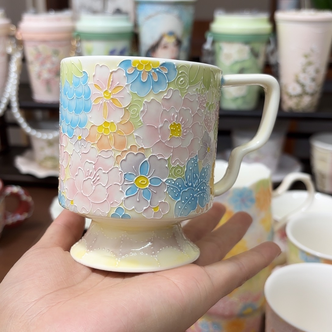 景德镇原创手绘陶瓷