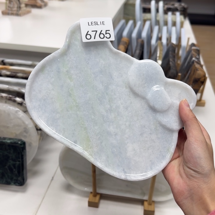 X765。            福利