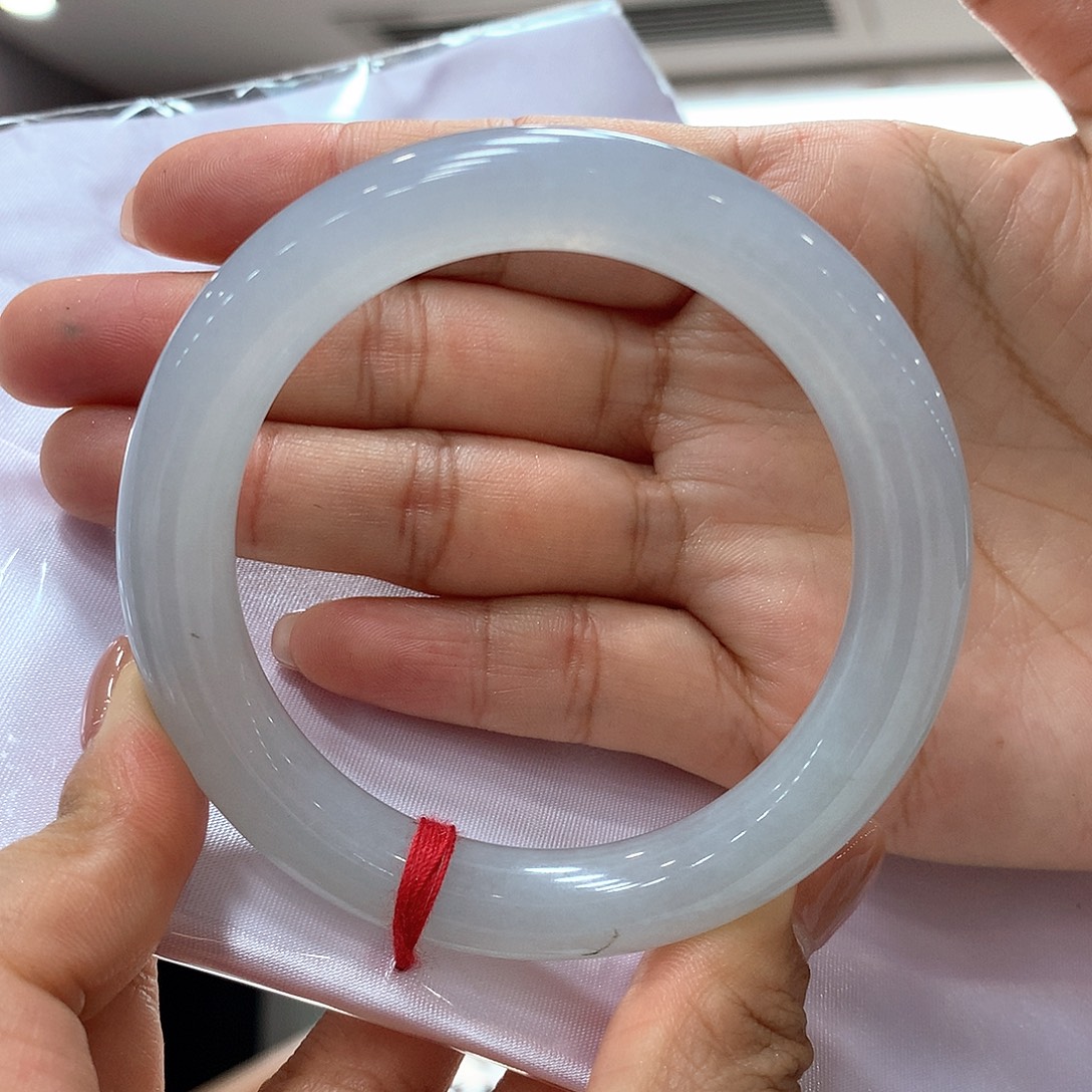 翡翠未镶嵌手镯买断