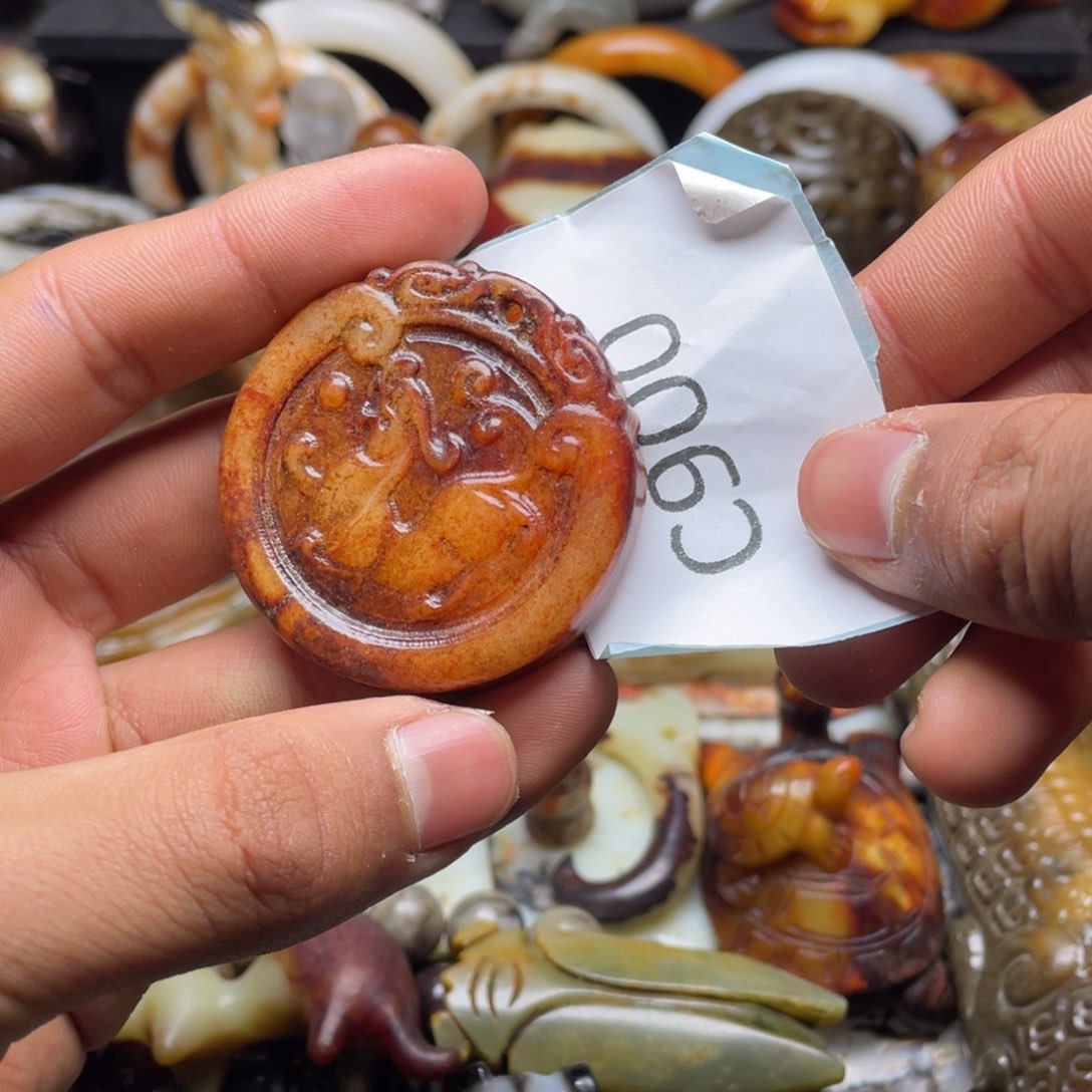 和田玉（糖玉）挂件未镶嵌