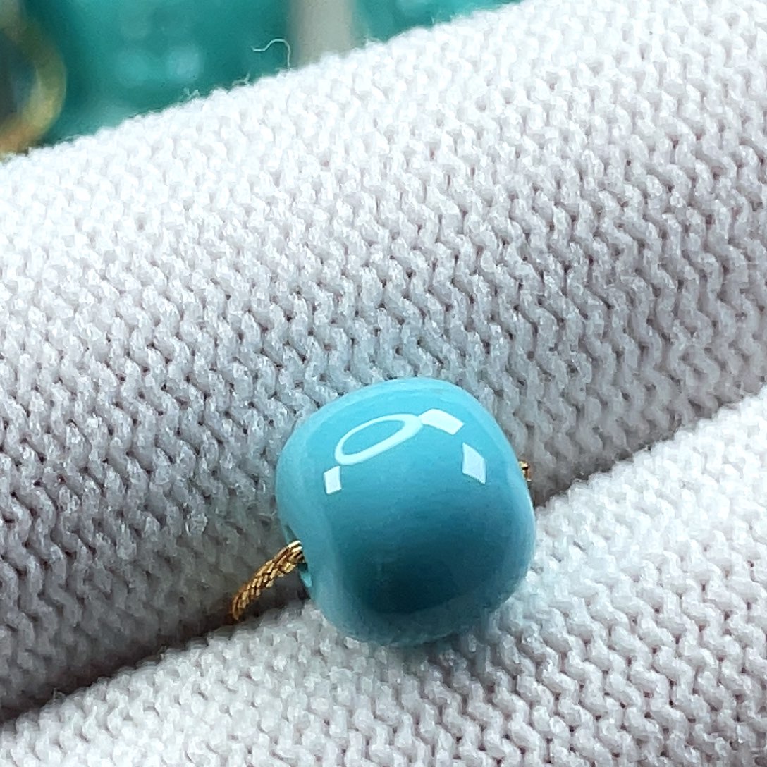 绿松石未镶嵌车挂