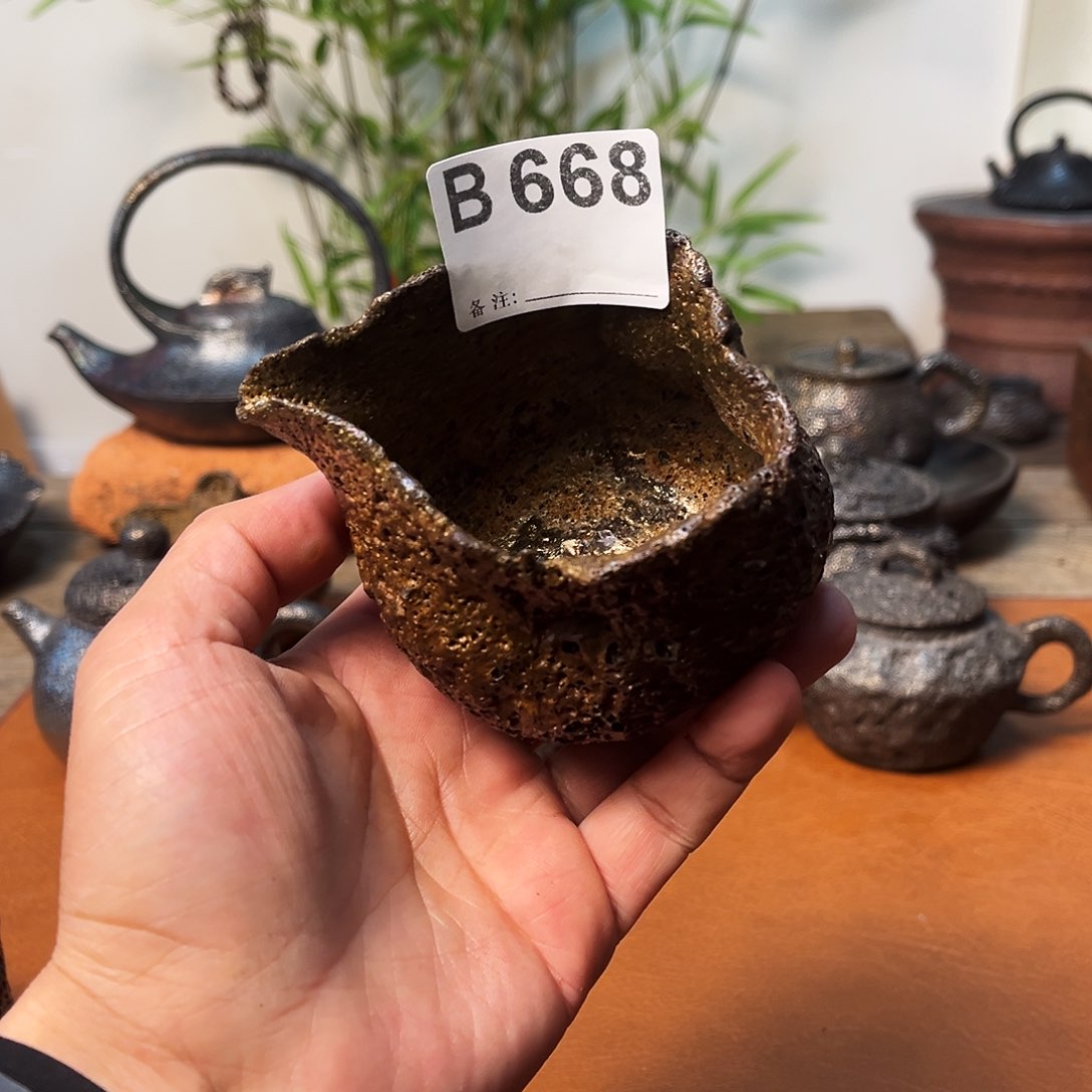 杯荥经黑砂馒头窑精美公道杯